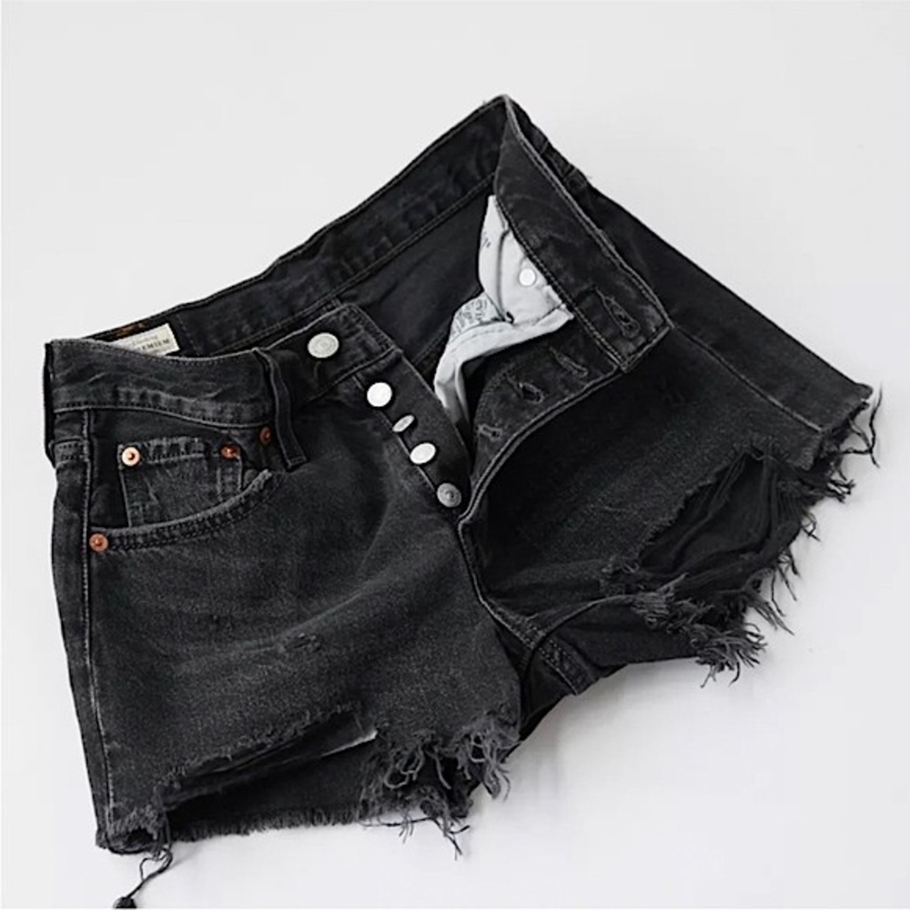 Levi’s 501 High Rise Original Fit Distressed Denim Jean Shorts Wise Up Black - Picture 3 of 16
